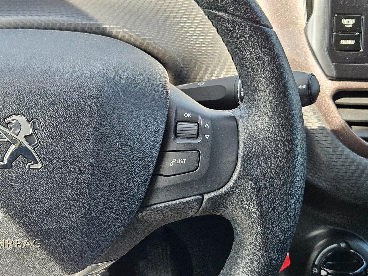 Peugeot 2008 2008 1.4 hdi 8v Active 68cv