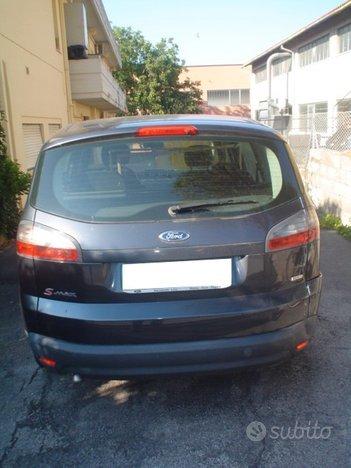 Ford S-Max 1.8 TDCi 125CV