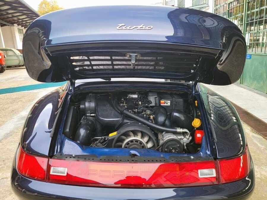 Porsche 911 964 Carrera 2 Look 993 Turbo – 1992