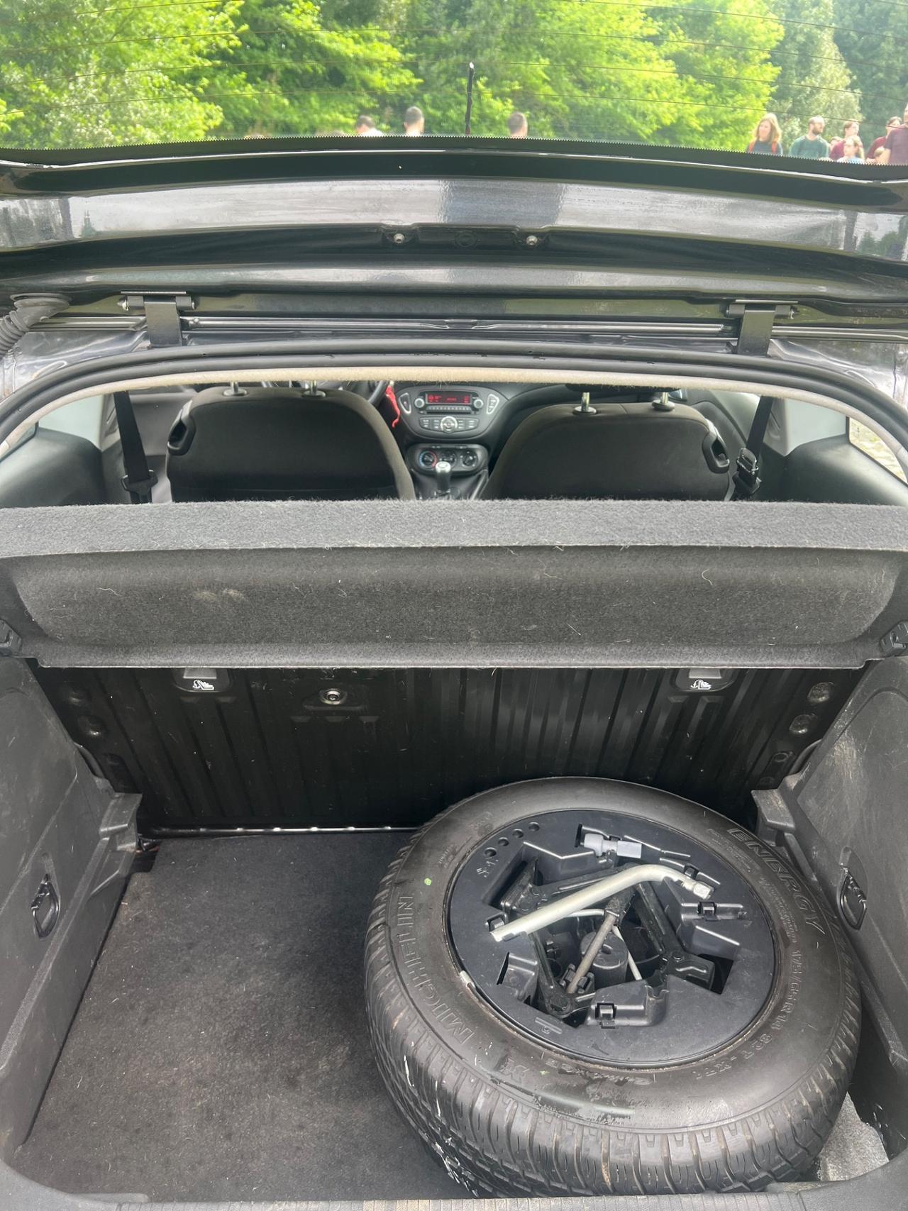 Opel Corsa 1.4 90CV GPL - NEOPATENTATI