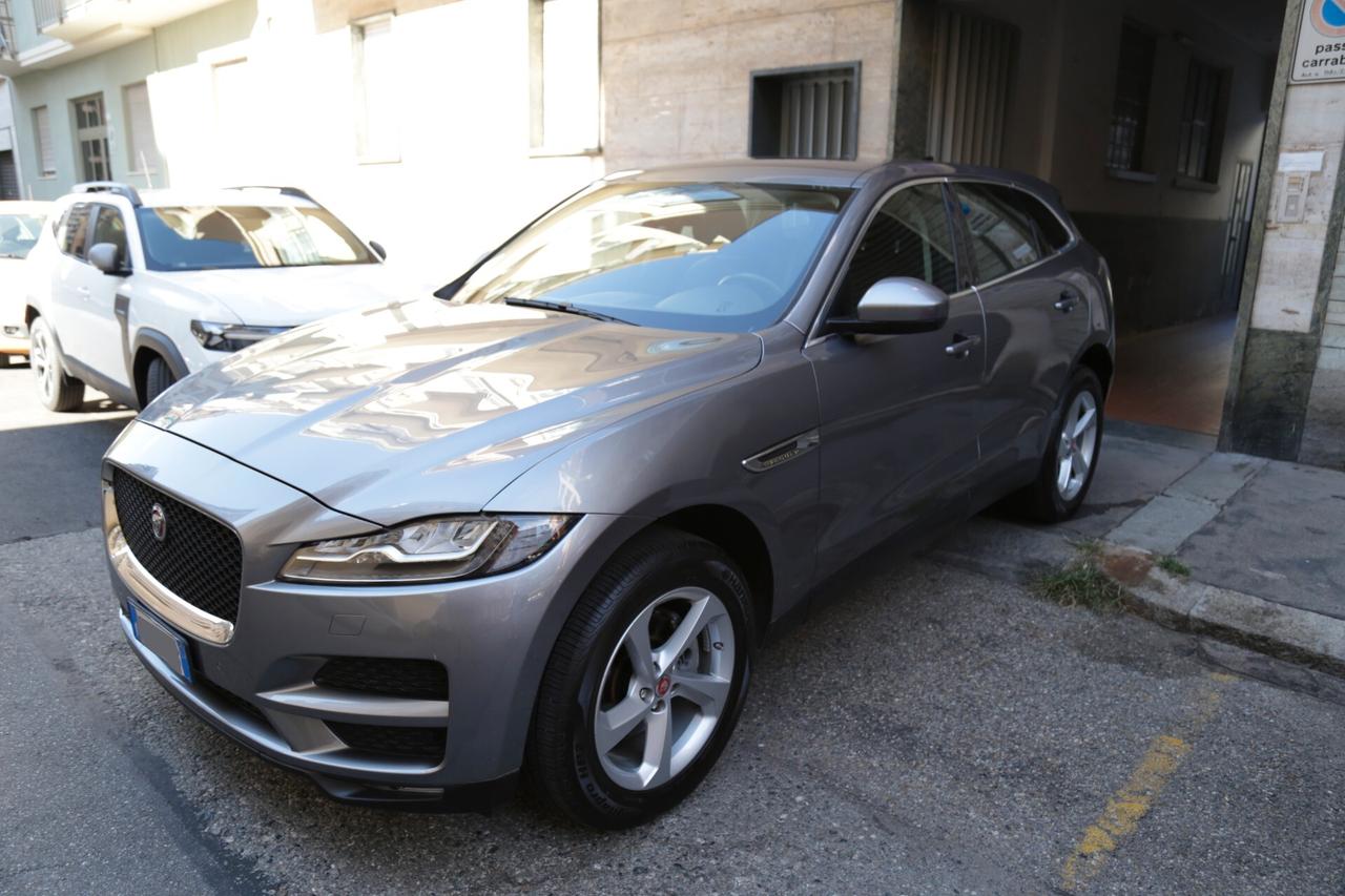 Jaguar F-Pace 2.0 D 180 CV AWD aut. Chequered Flag
