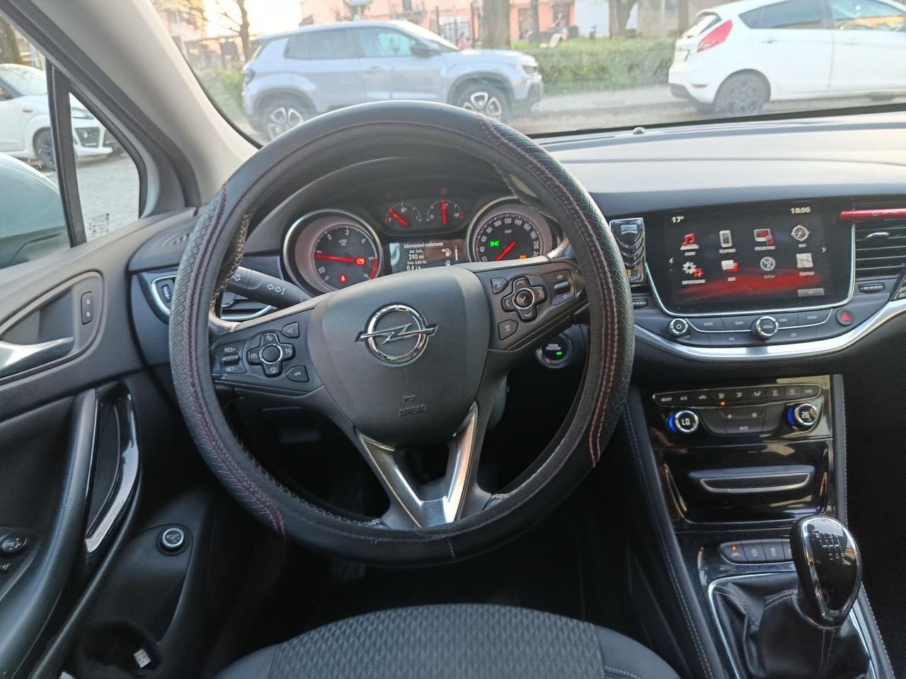 Opel Astra Innovation 1.6 CDTI #9981