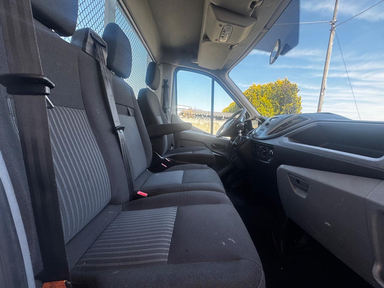 Ford Transit Custom 270 2.0 TDCi 130 PC Furgone Entry