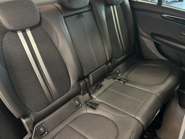 BMW 216 i Gran Tourer Advantage Full Optional