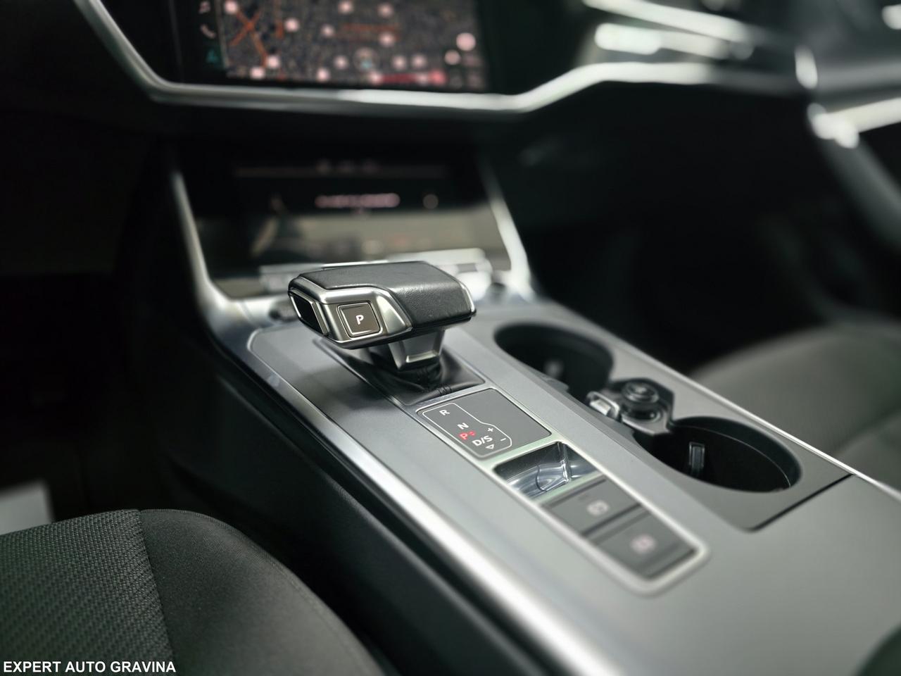 AUDI A6 2022 2.0cc 204cv MYLD HYBRID *INTROVABILE*