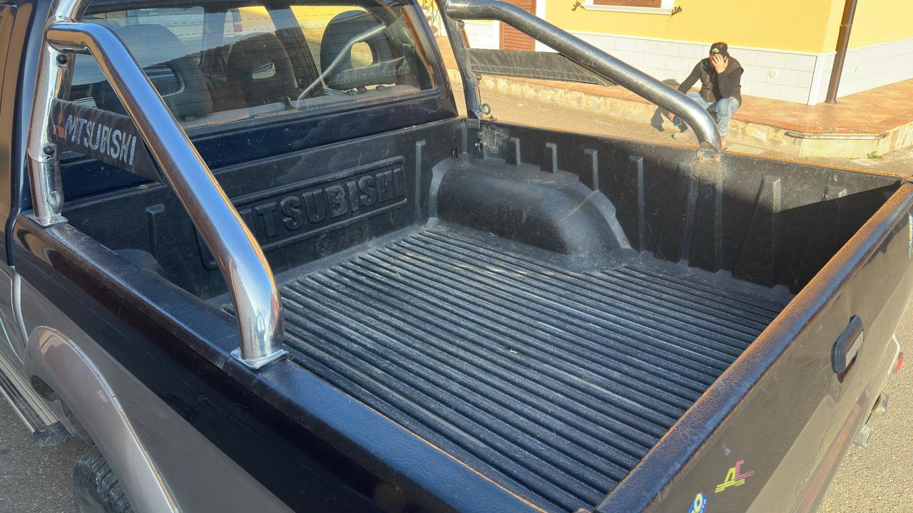 Mitsubishi L200 2.5 TDI 4WD Double Cab Pick-up GLS