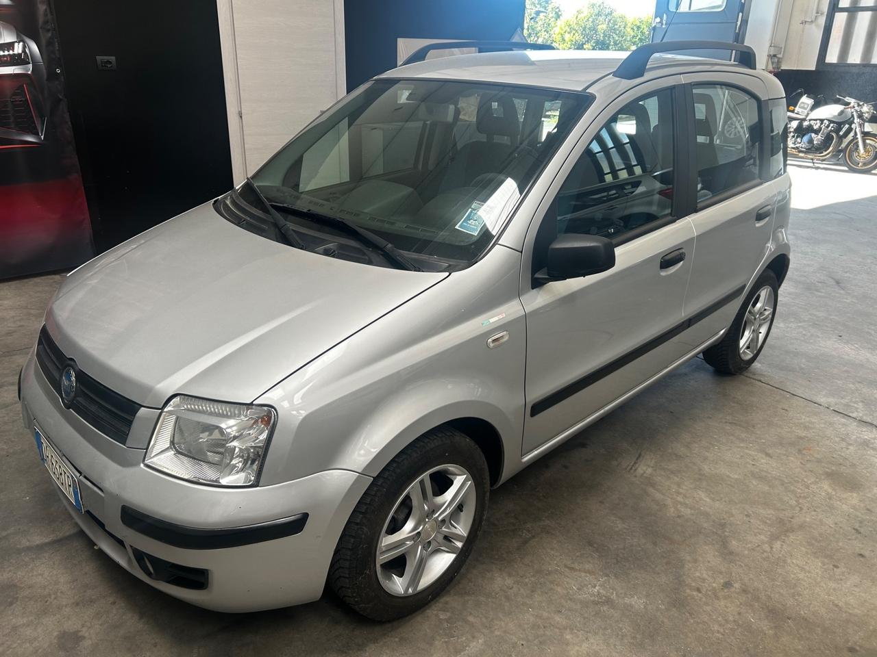 Fiat Panda 1200 active neopatentati ben accessoriata