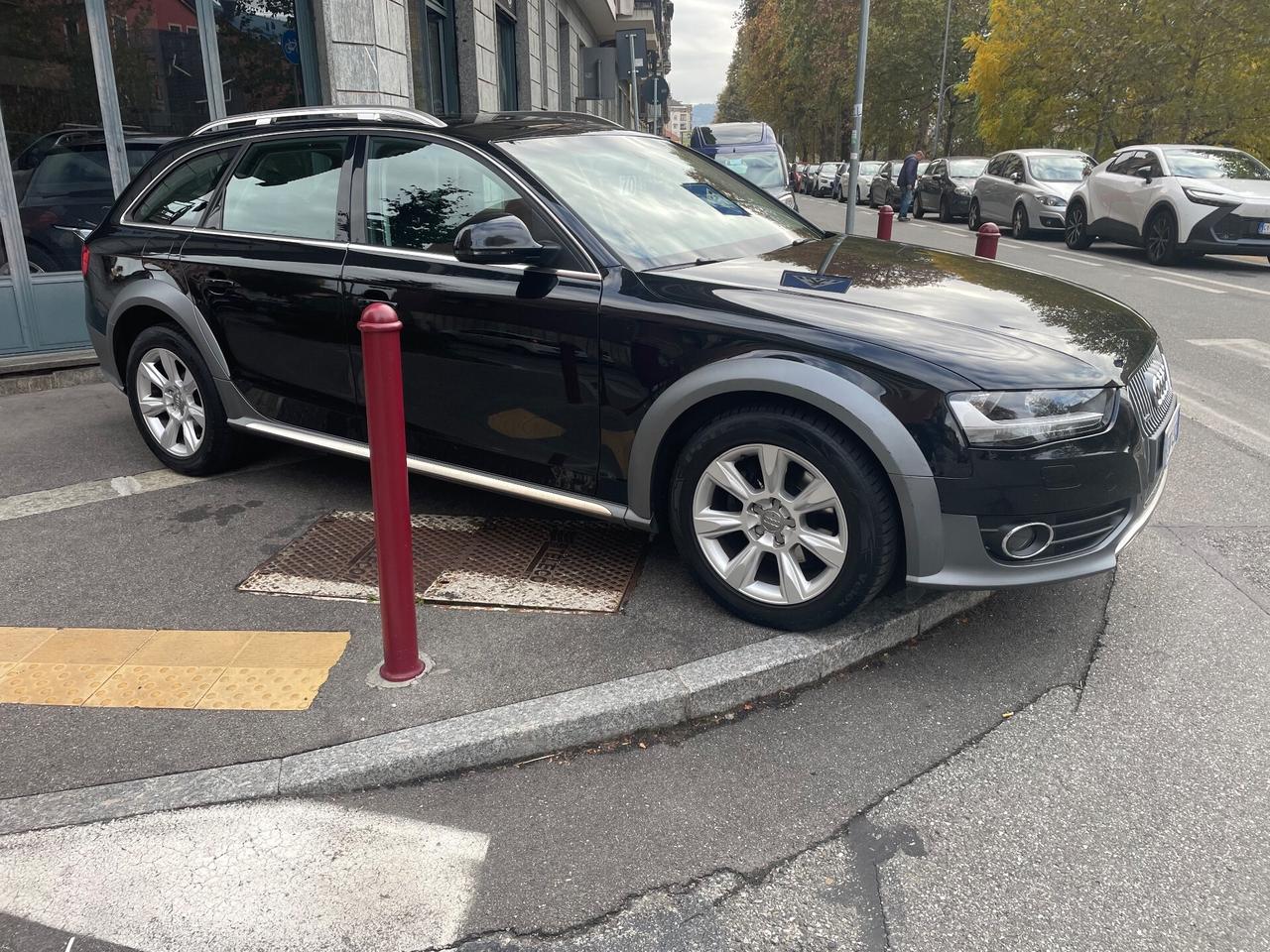 Audi A4 allroad 2.0TDI 177CV/GARANZIA 12 MESI
