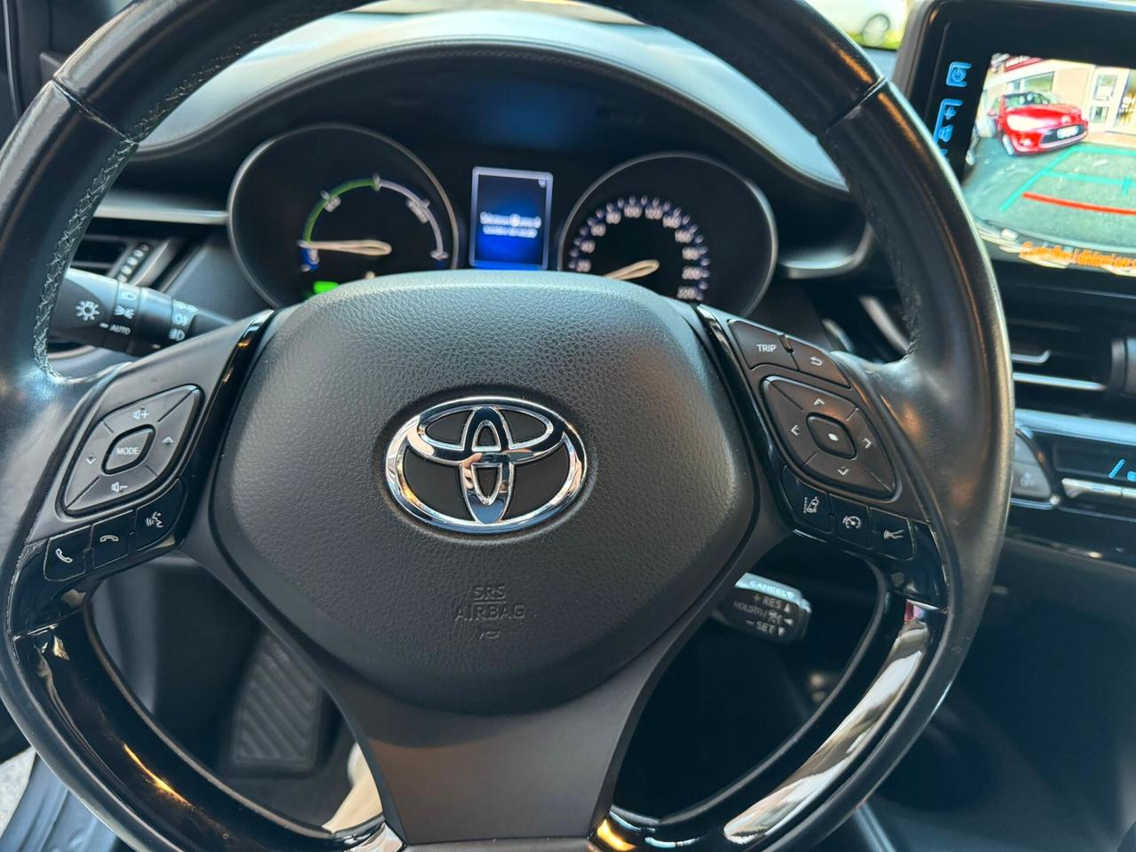 Toyota C-HR 1.8 Hybrid E-CVT Business