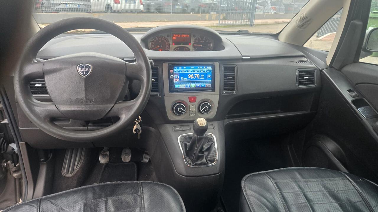 Lancia MUSA 1.3 Multijet 16V 90 CV Oro Plus