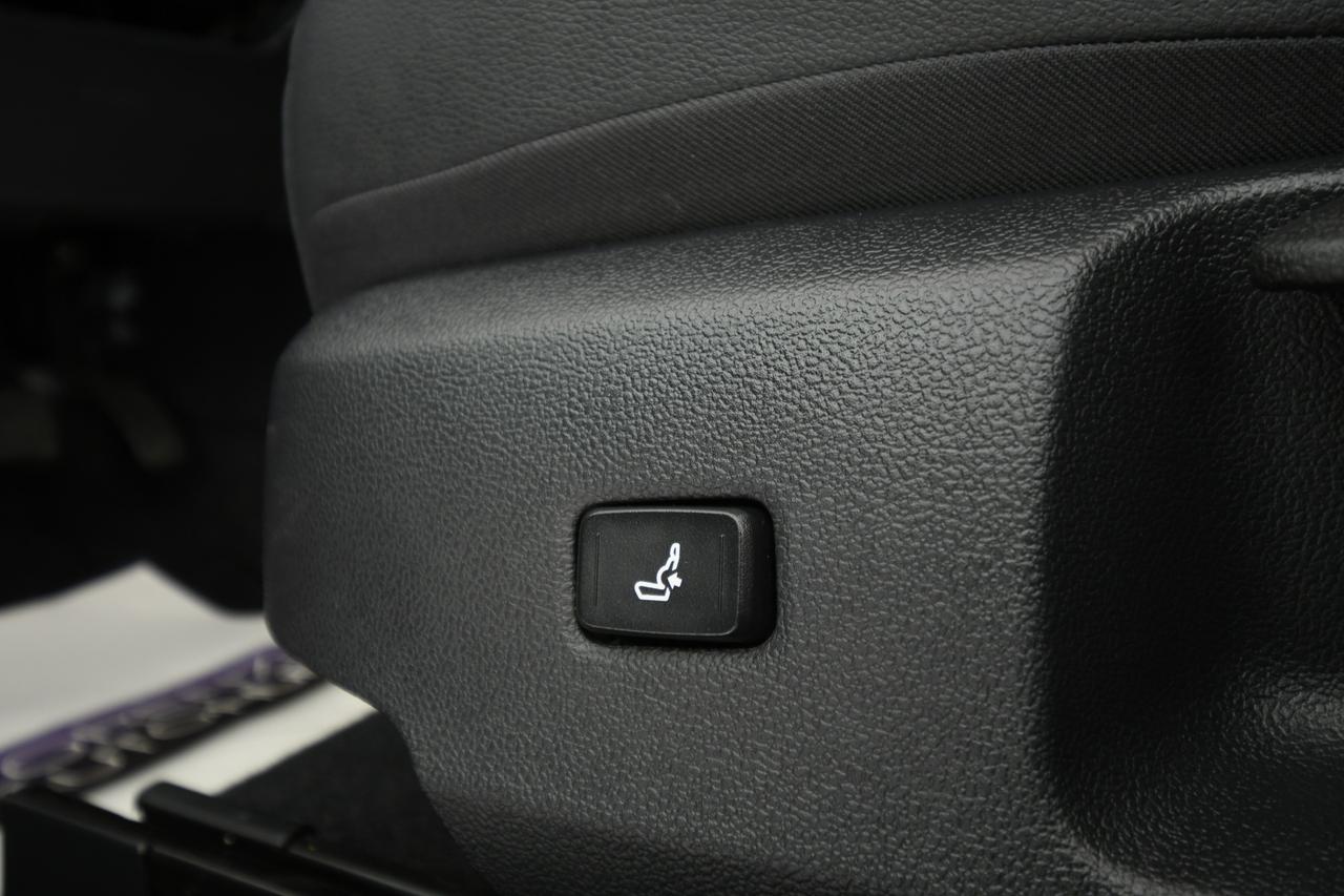 TOYOTA Corolla 2.0h GR Sport cvt CAMERA+ACC+APP CONNECT