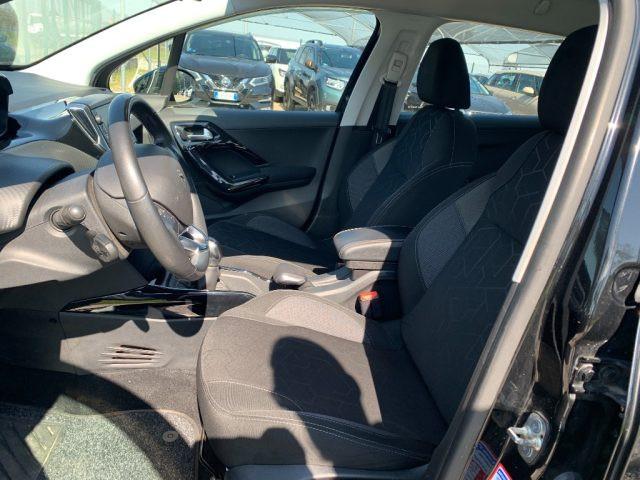 PEUGEOT 2008 PureTech 82 S&S Allure