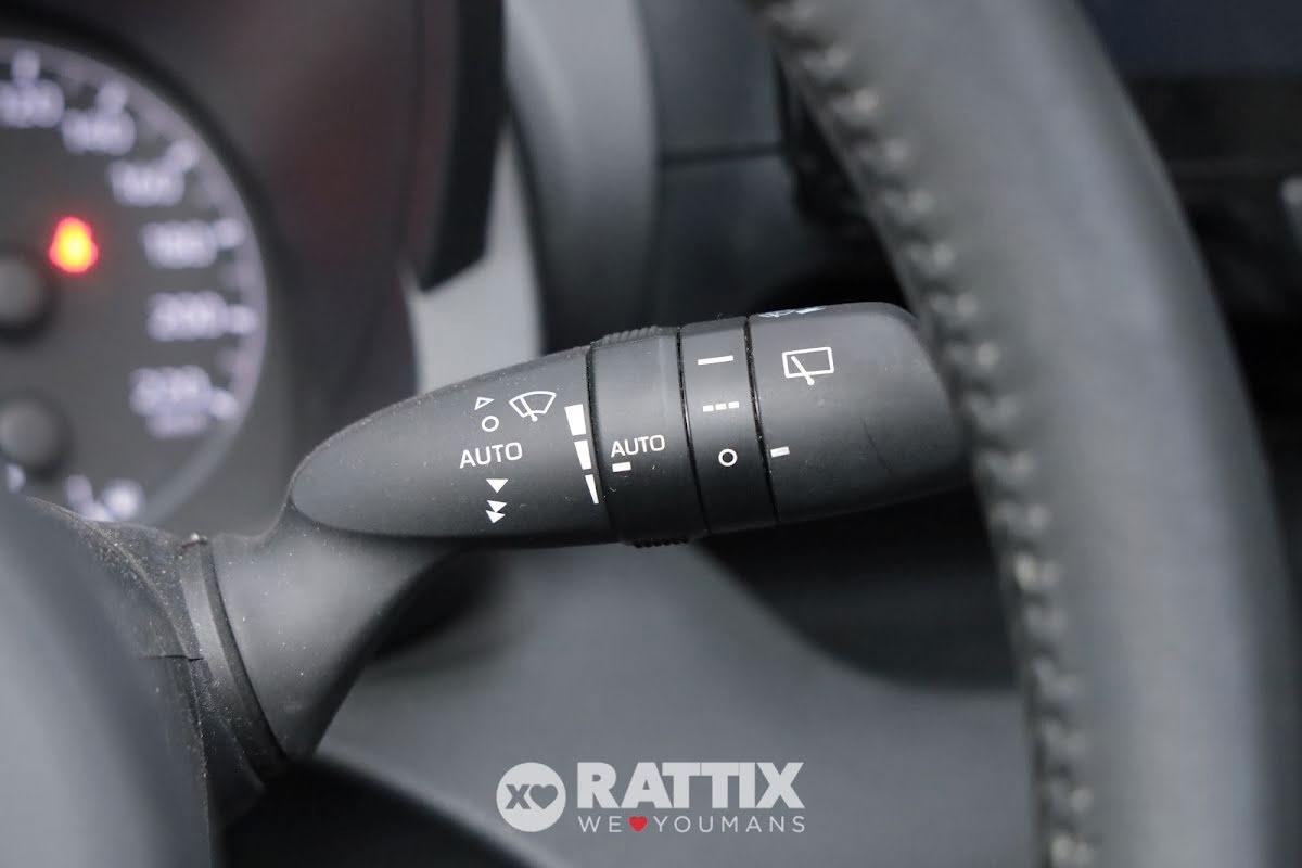 Toyota Yaris 1.5h Business