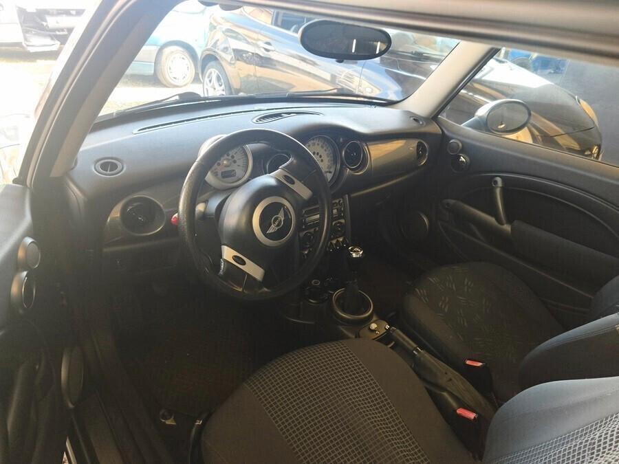 Mini 1.6 16V Cooper