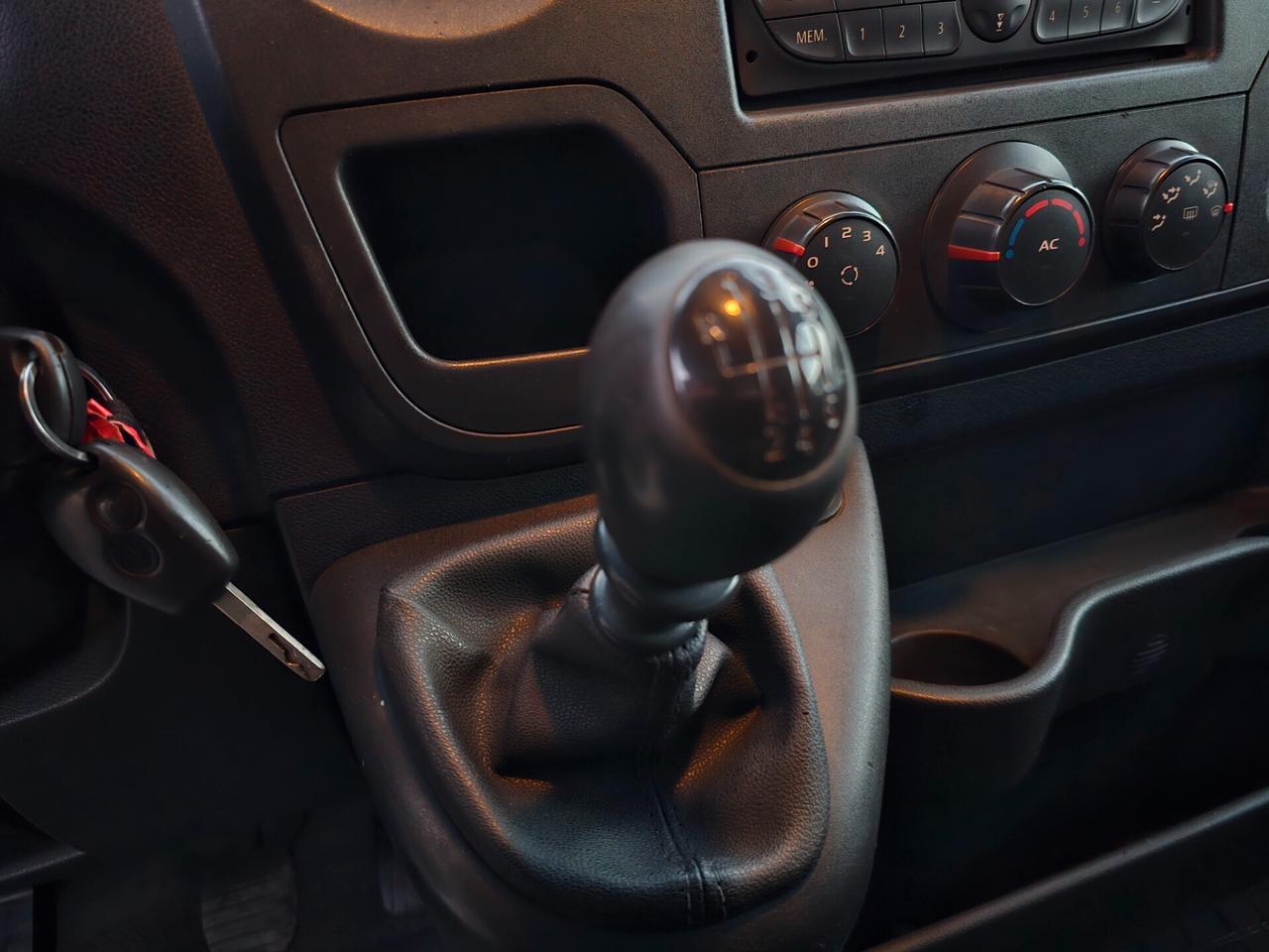 Renault Master 2.3 dci 125cv L2 H2