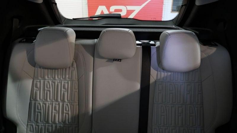 FIAT 600 600 1.2 hybrid La Prima 110cv auto