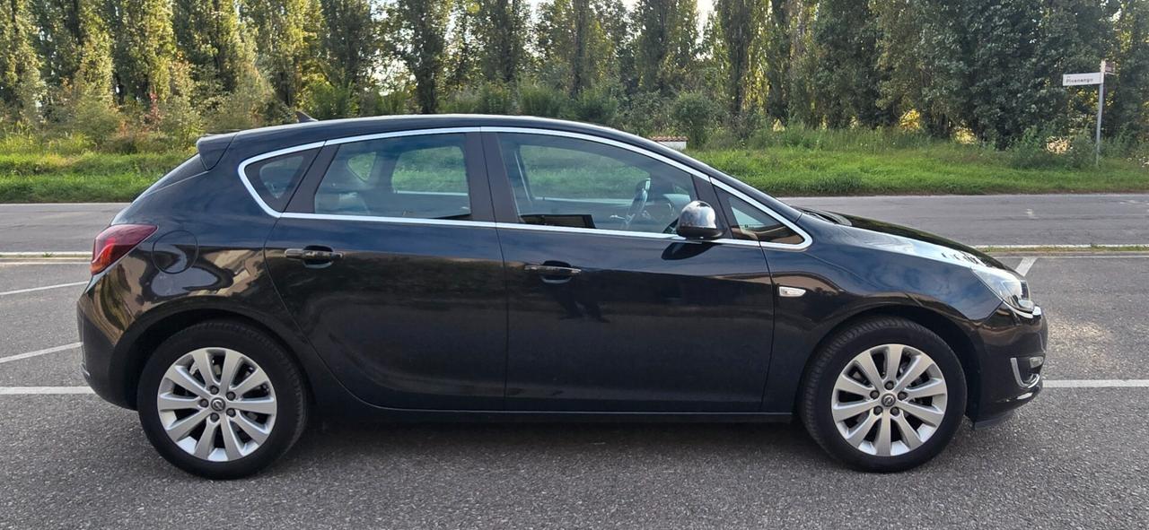 Opel Astra 1.6 CDTI 136CV EcoFLEX S&S 5 porte Cosmo