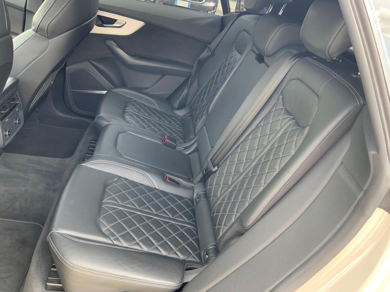 Audi Q8 50 TDI 286 CV quattro tiptronic Sport