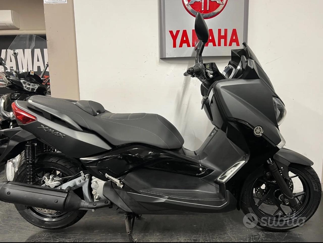 Yamaha X-Max 250