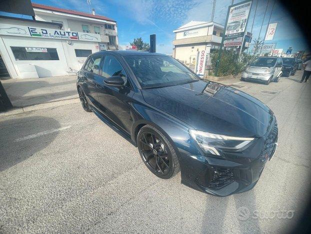 Audi A3 SPB 40 TFSI quattro S tronic line edition