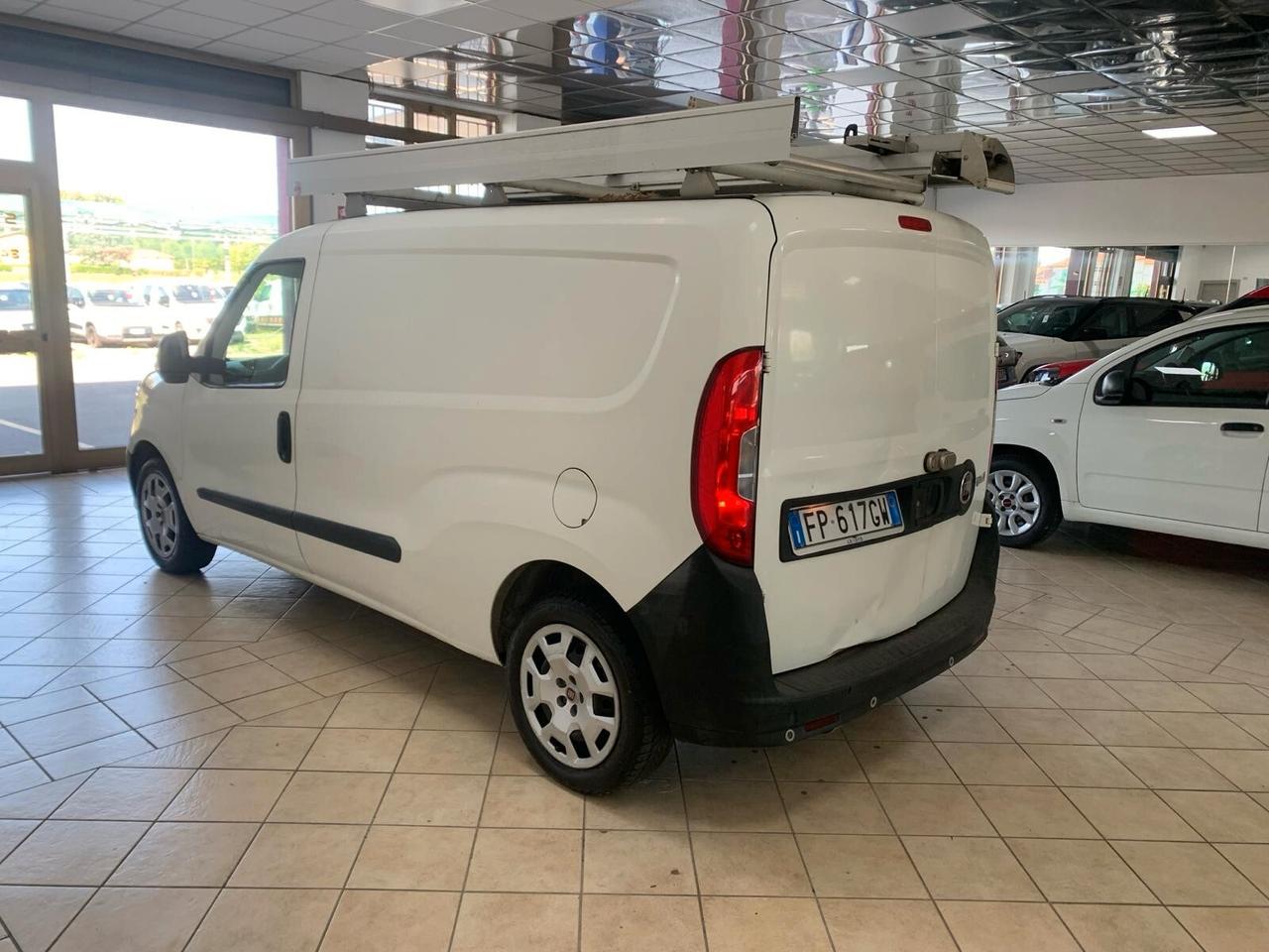 Doblo Maxi 1.4 tjt natural power Active 120cv