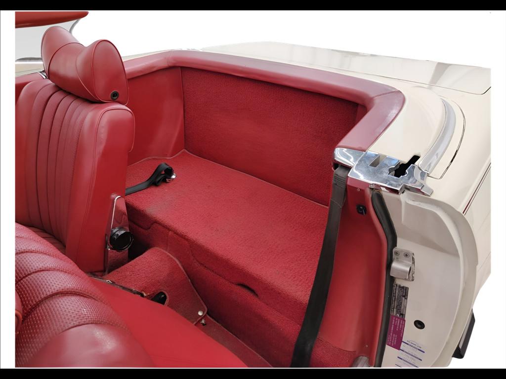 Mercedes-Benz SL Roadster - R107 - SL 350 Roadster