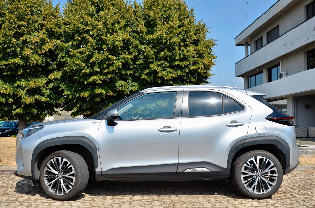 TOYOTA YARIS CROSS 1.5h FULL HYBRID LOUNGE FWD 116cv E-CVT, GARANZIA UFF TOYOTA, UFF ITALIANA, UNICOPROPRIETARIO, SERVICE TOYOTA, TETTO, RETRO, PERMUTE