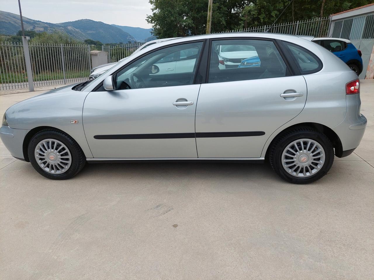 Seat Ibiza 1.2 12V 5p. Reference
