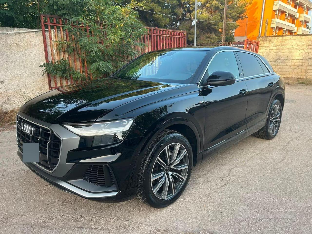 AUDI Q8 45 TDI