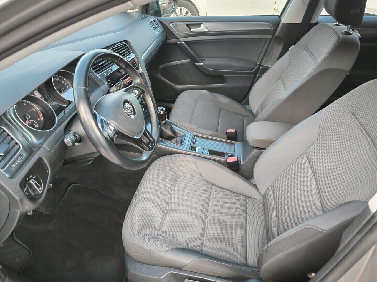 Volkswagen Golf 1.6 TDI 115 CV 5p. Business BlueMotion Technology