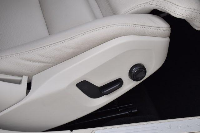 VOLVO V60 D3 Geartronic Inscription