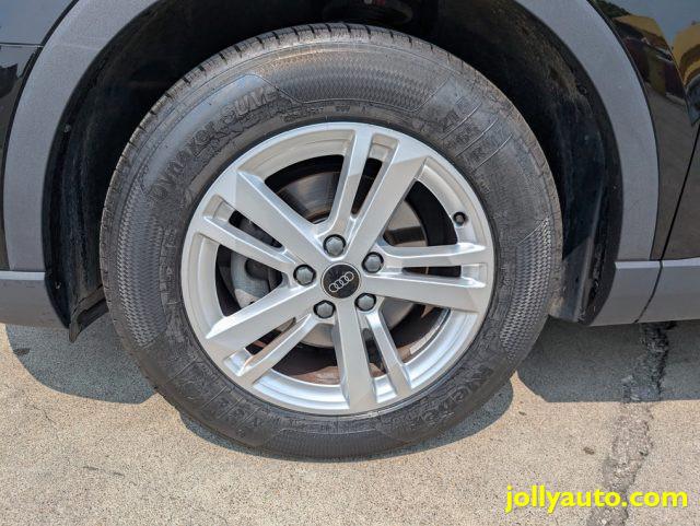AUDI Q3 35 TDI S tronic Business