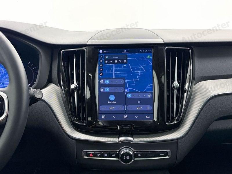 Volvo XC60 XC60 T6 PLUG IN RECHARGE PHEV PLUS DARK AWD AUT