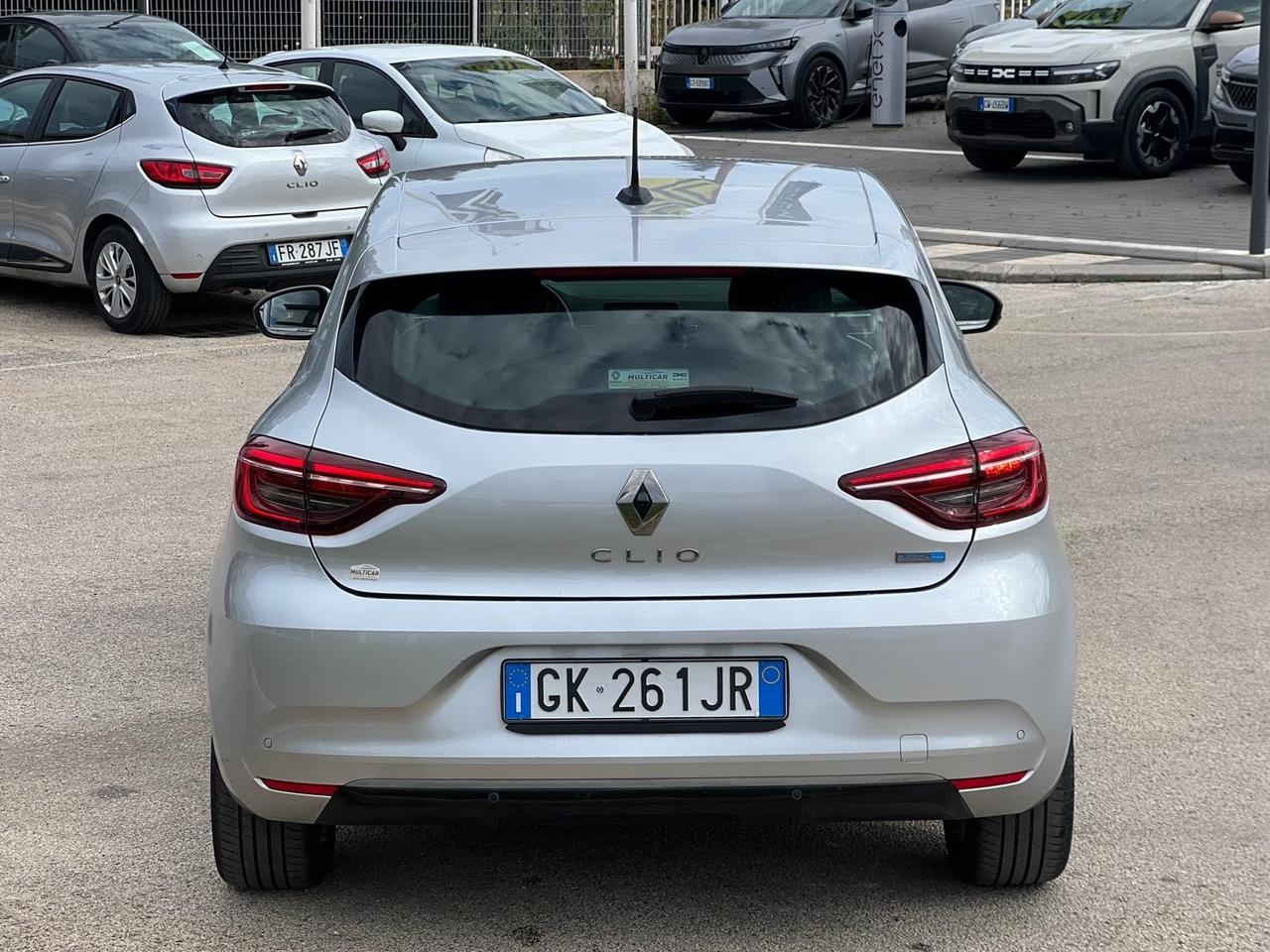 Renault Clio Full Hybrid E-Tech 140 CV 5 porte Intens