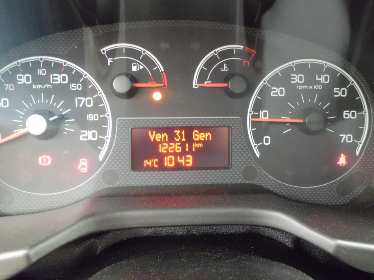 FIAT QUBO 1.3 Multijet 95 CV -FURGONATO EURO 6b 1 PEZZO DEL 2018 CITROEN NEMO