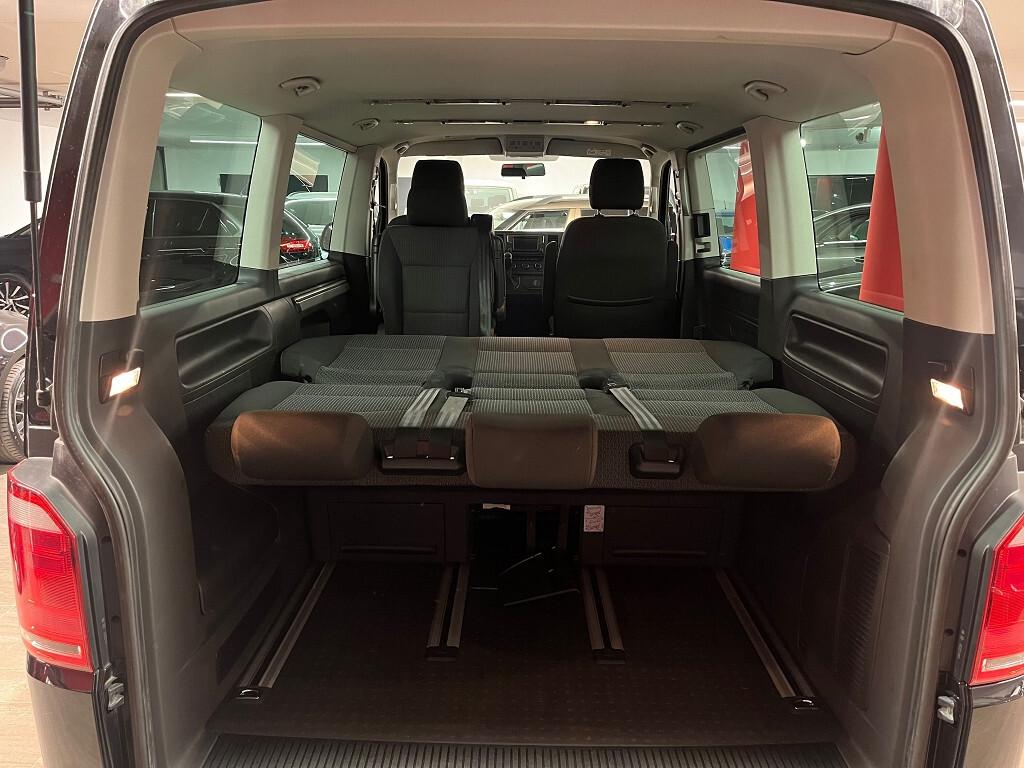 Volkswagen Multivan T6 2.0 TDI 150CV DSG 4x4 letto