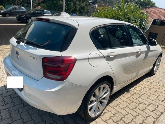 BMW 116i 5p. SPORT SOLO 95000 KM