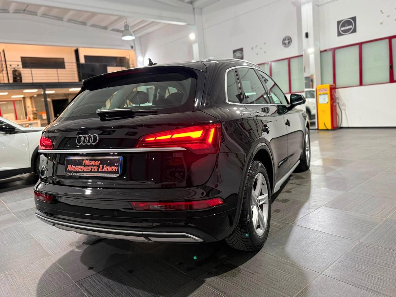 Audi Q5 2.0 TDI S-Tronic Mhev 35 Business Plus 2023