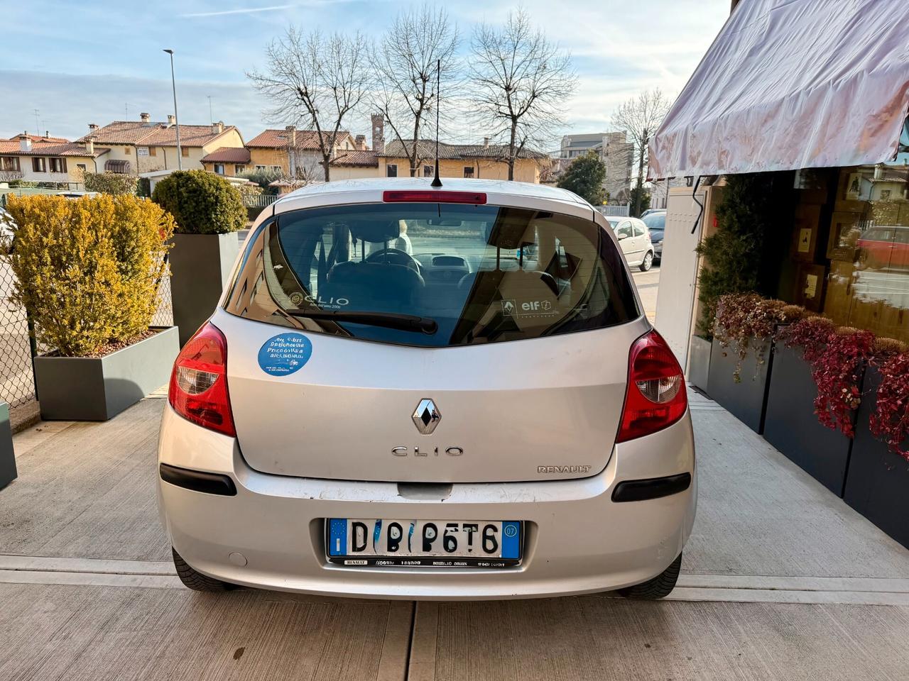 Renault Clio Storia 1.2 3 porte Confort
