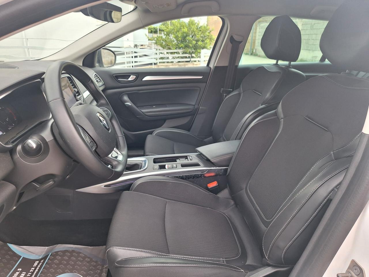 Renault Megane Mégane Sporter Blue dCi 115 CV EDC Techno Nav+Retrocam