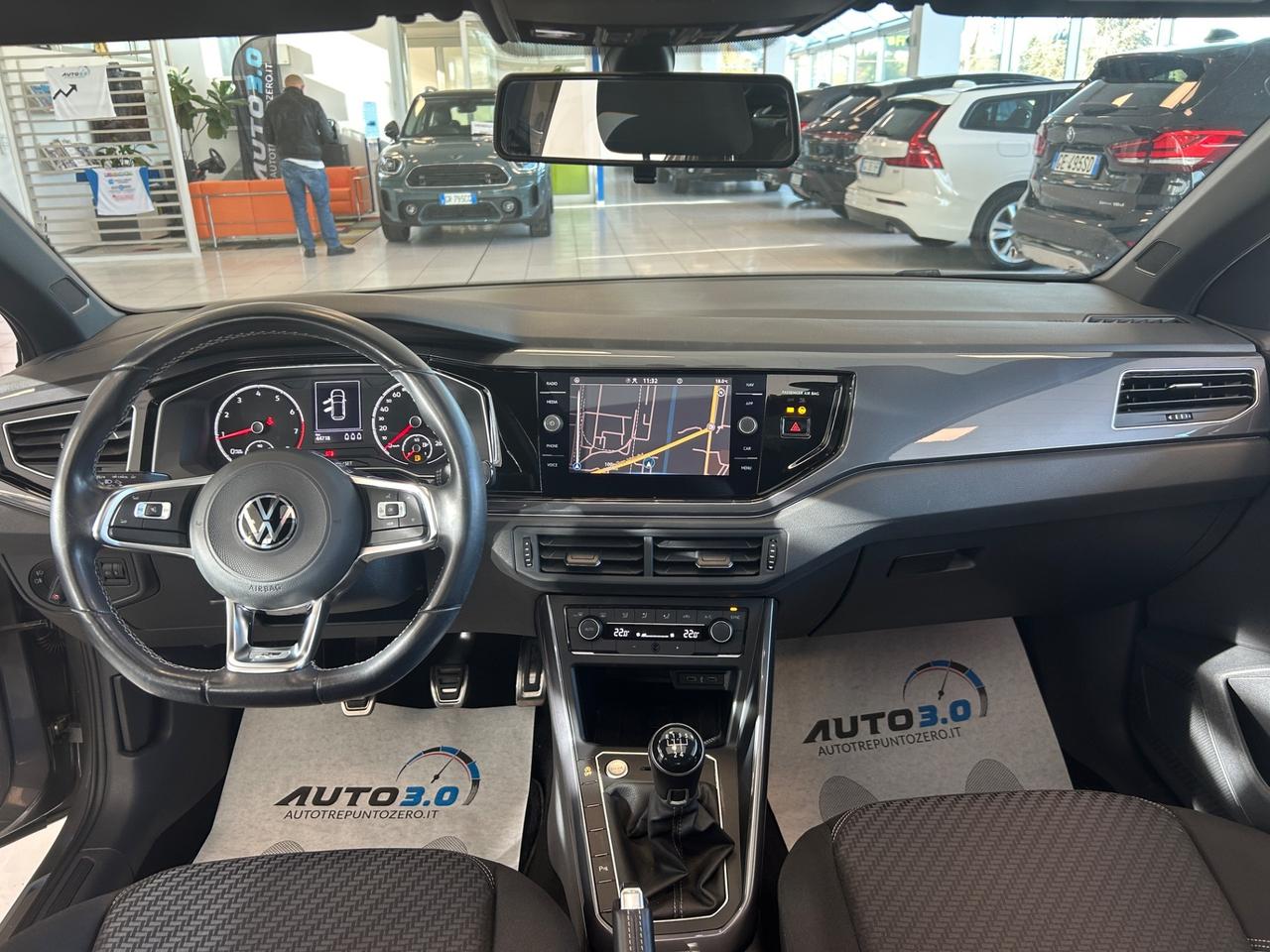 Volkswagen Polo 1.0 EVO 80 CV 5p. Sport BMT R-Line Neopatentati