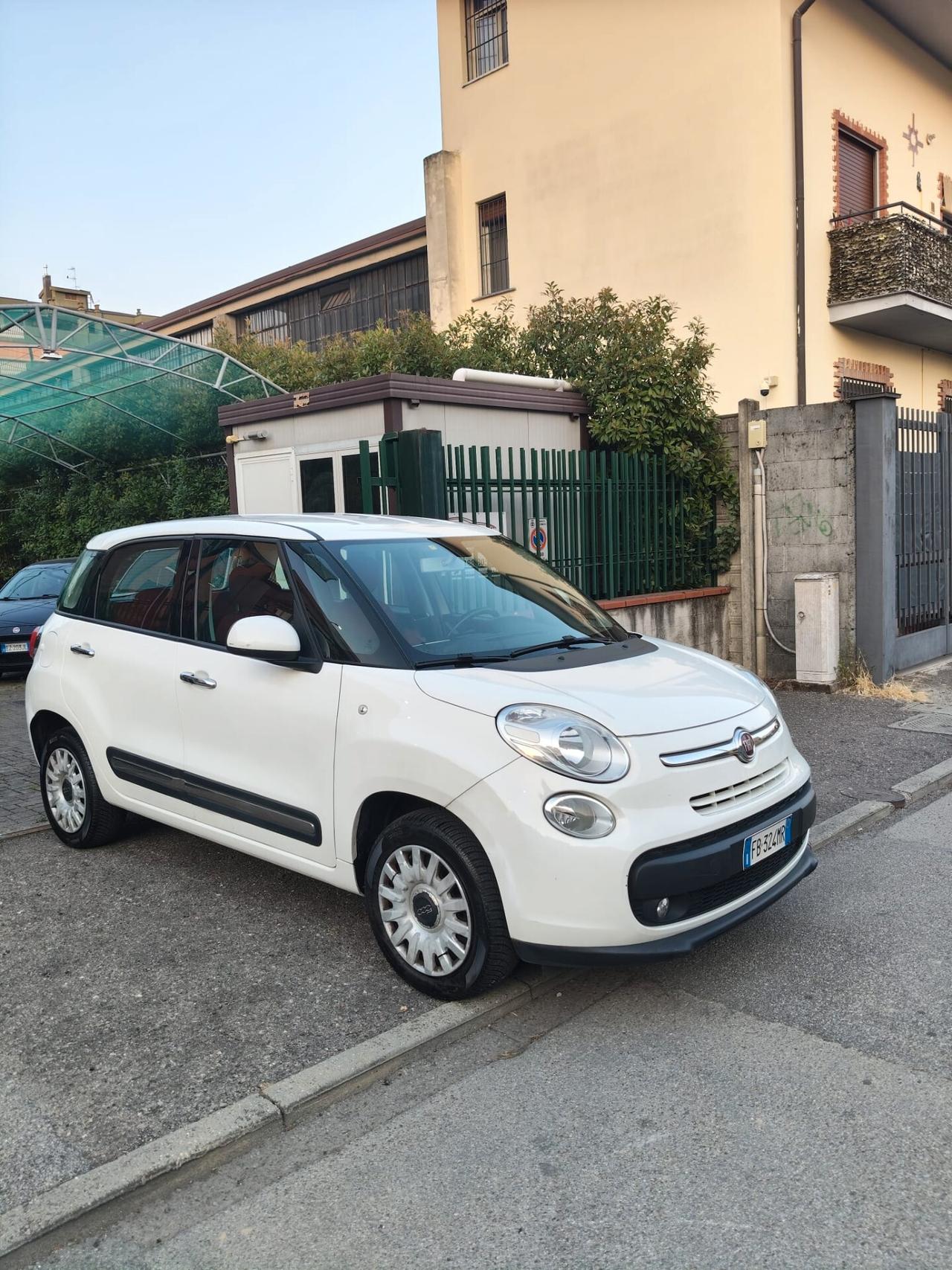 Fiat 500L Living 0.9 TwinAir Turbo Natural Power Lounge