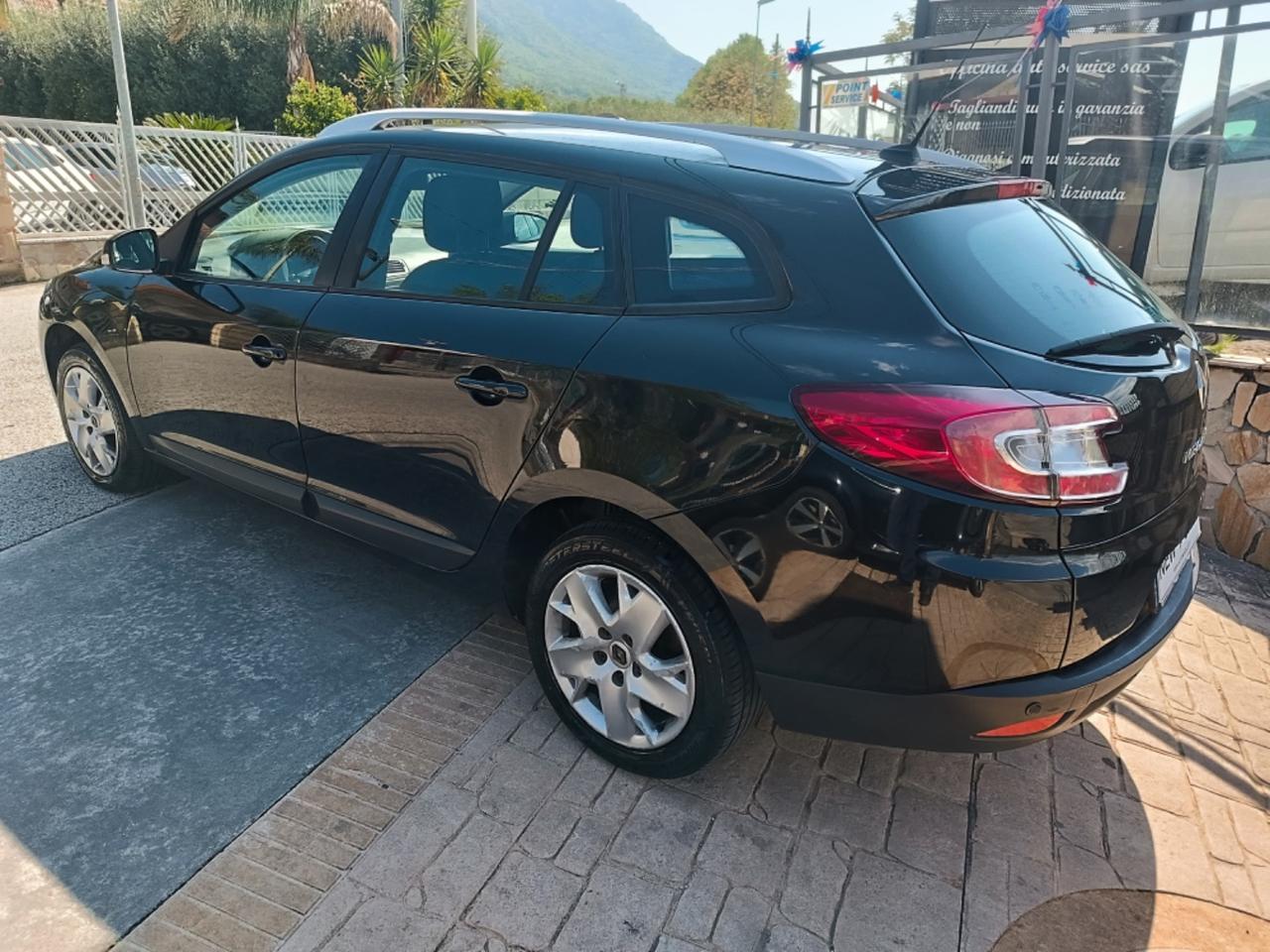 Renault Megane Mégane 1.5 dCi 110CV Start&Stop SporTour Wave