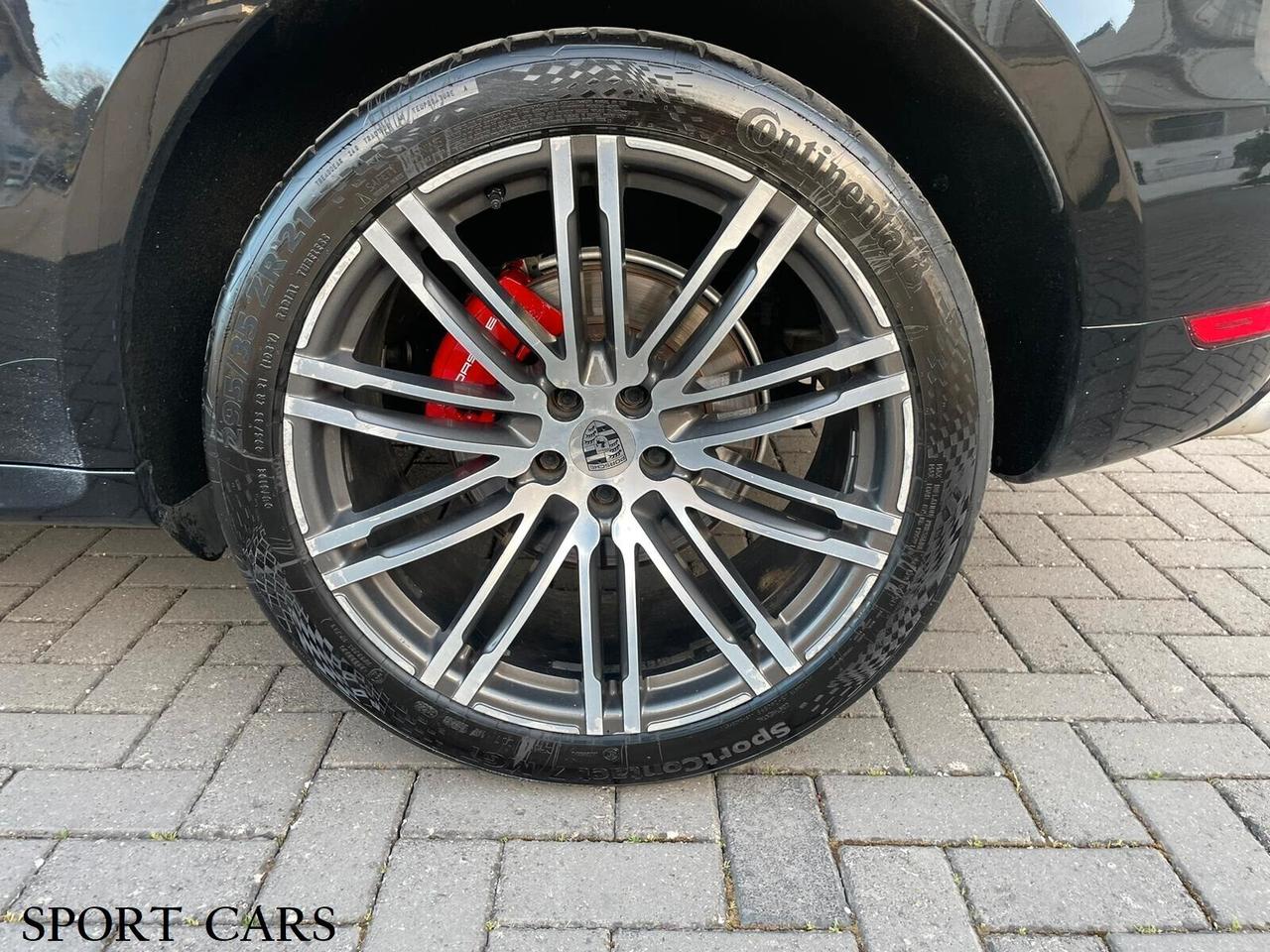 Porsche Macan 3.0 S Diesel , ALL. TURBO, INTERNI ROSSI, TETTO, FULL FULL