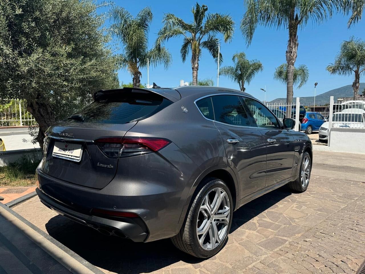 Maserati Levante VULCANO 3.0 V6 LIMITED EDITION Gransport ONE OF 150 ANNO 2020