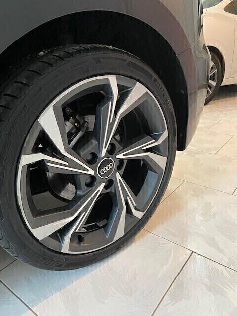 Audi A3 SPB 2.0 TDI 116cv S TRONIC LINE EDITION