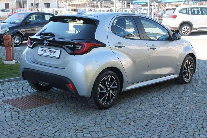 Toyota Yaris Hybrid Trend MY22