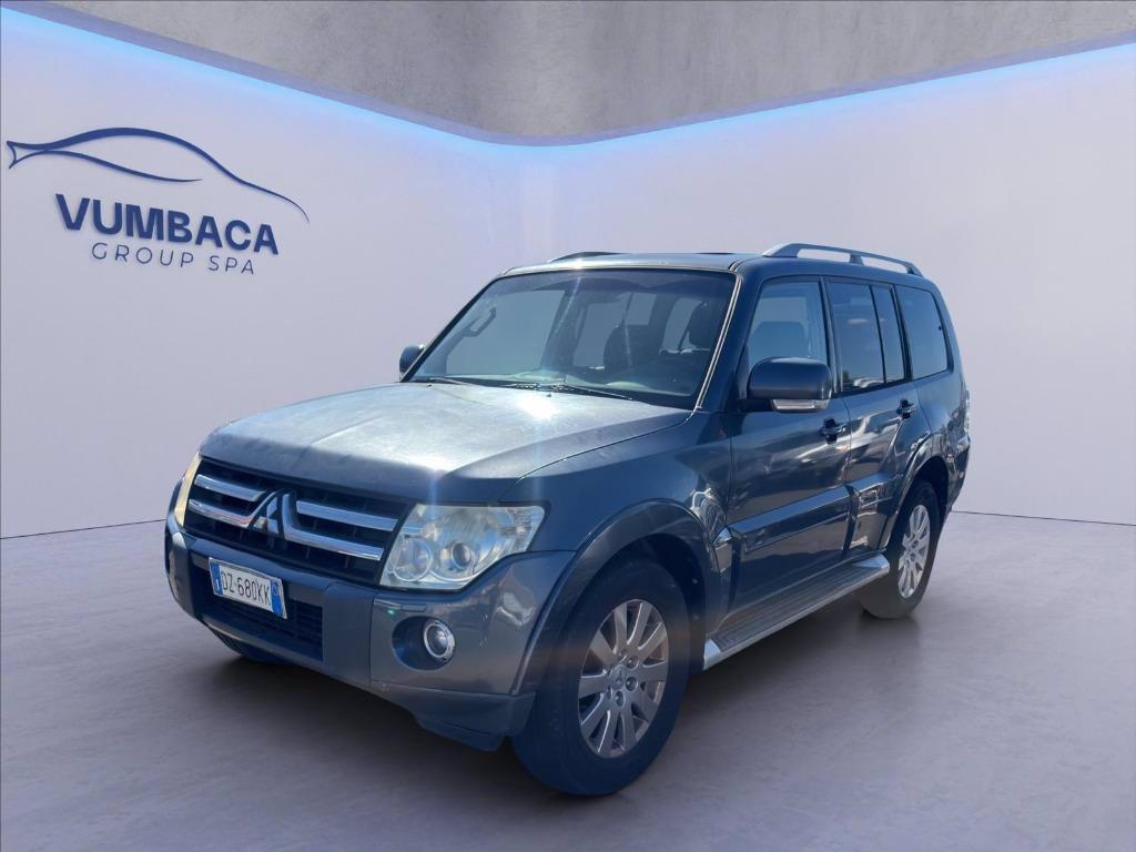 MITSUBISHI Pajero 5p 3.2 CR LE 200cv auto dpf del 2009