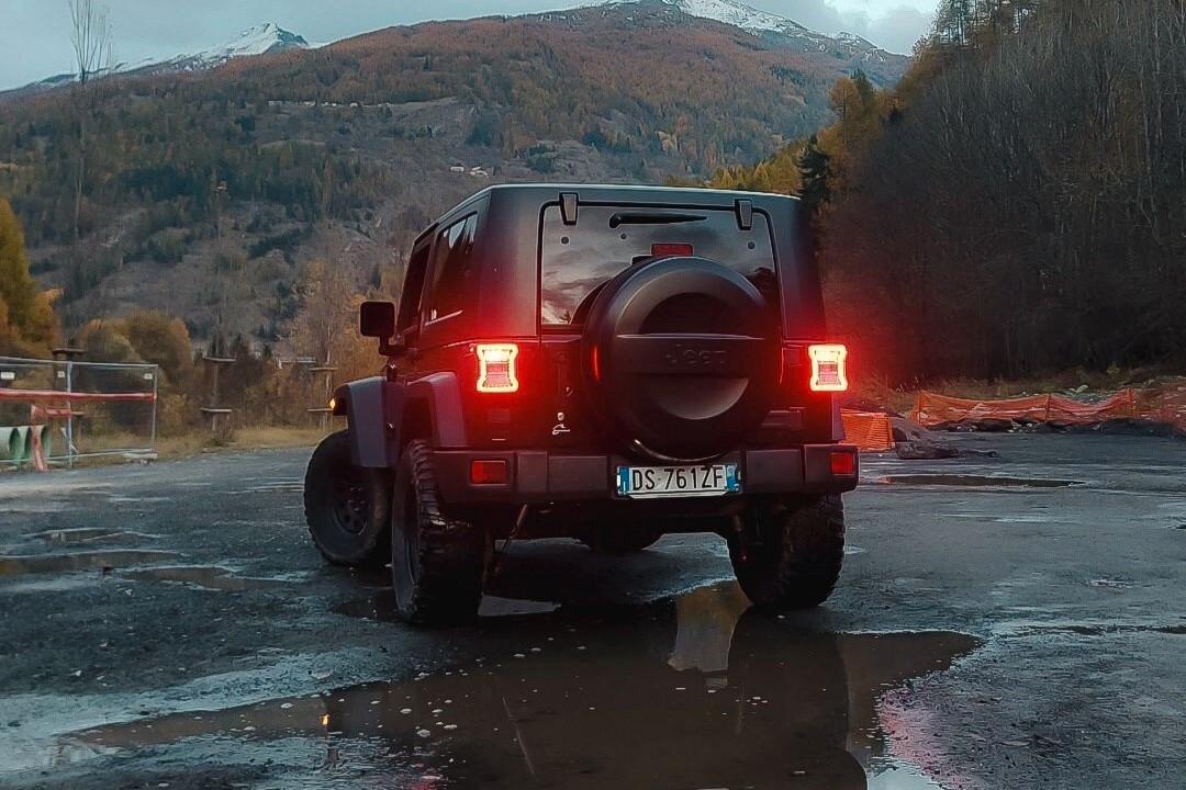 Jeep Wrangler Rock's edition