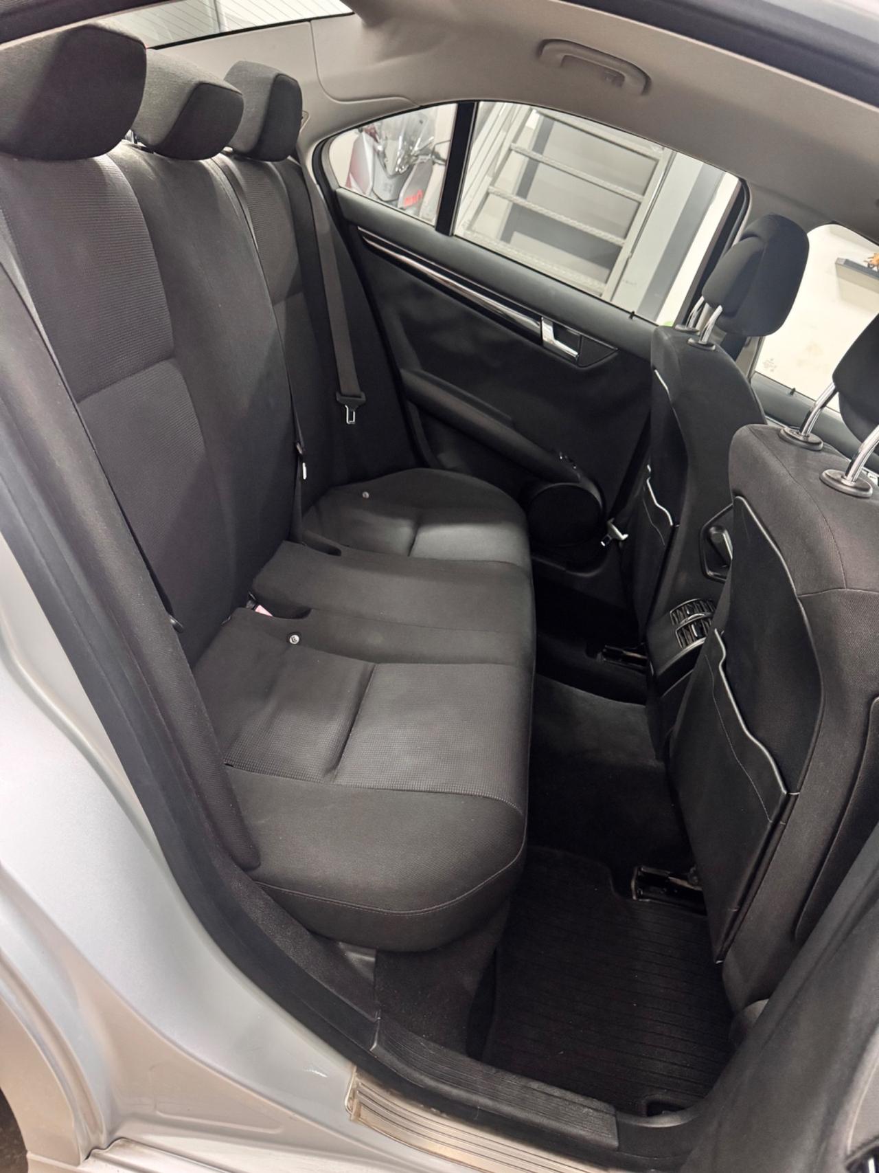 Mercedes C220 CDi 170 Cv Avantgarde 140.000 Km